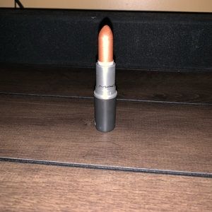 MAC coconutty frost lipstick